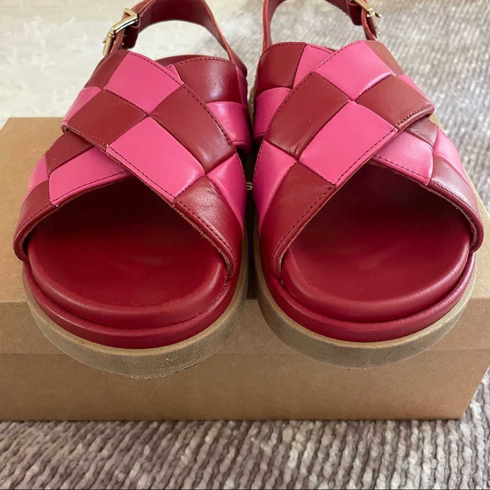NWT Alohas Marshmallow Scacchi Sandal in Red & Pink - Picture 8 of 12
